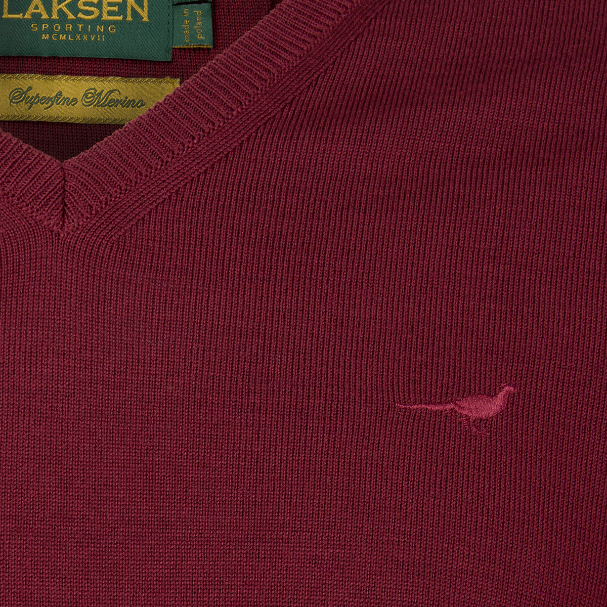Sussex V-neck Merino Sweater – Bordeaux